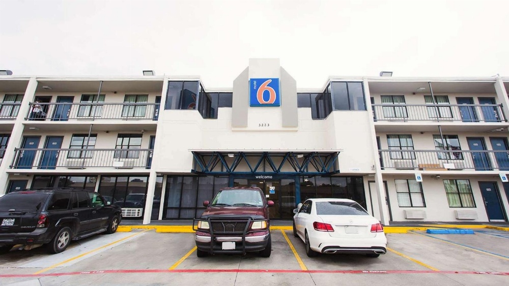Motel 6 Houston, TX - Medical Center - NRG Stadium Main image